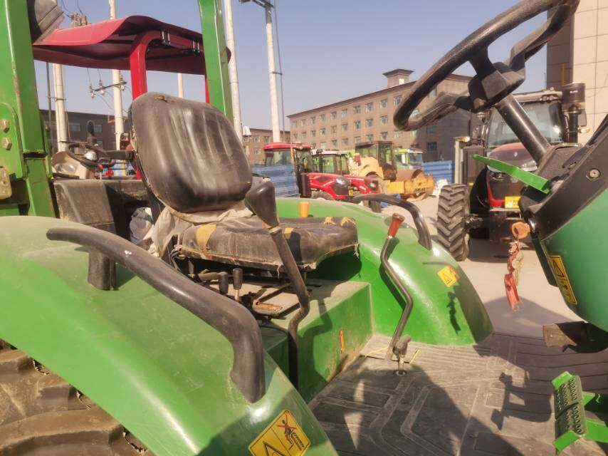 泰鸿TH804-A拖拉机