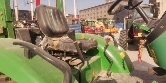 泰鸿TH804-A拖拉机