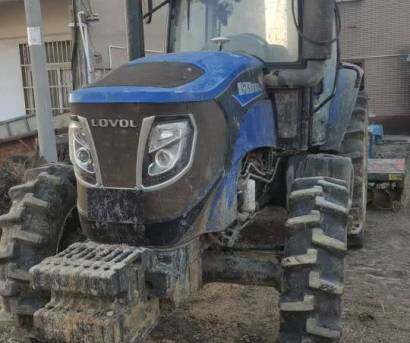 雷沃M1604-5XS1拖拉机