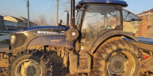 雷沃M1604-5XS1拖拉机