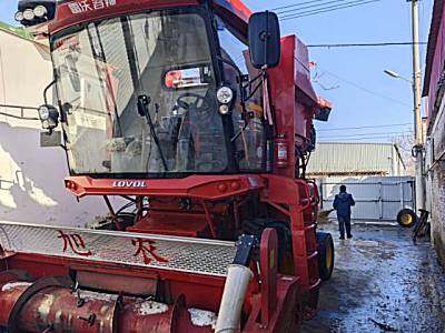 雷沃谷神GM100pro纵轴流轮式谷物收获机