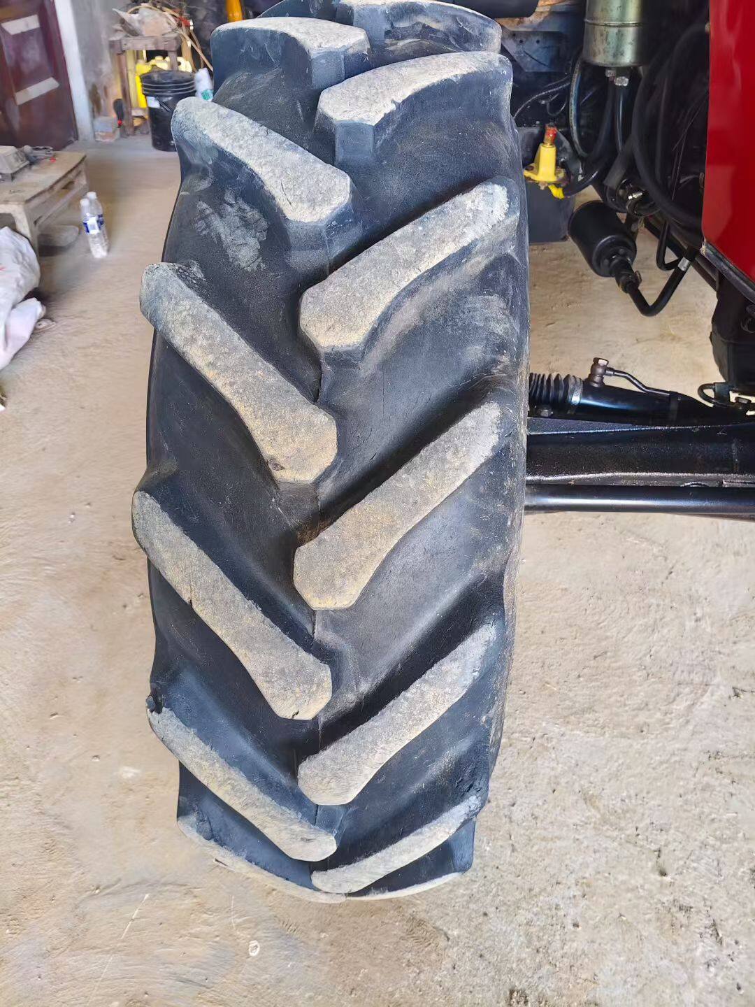 格朗斯1604拖拉机