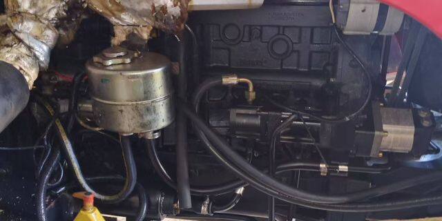 格朗斯1604拖拉机