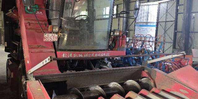 牧神八行玉米收割机