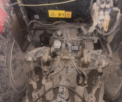 山拖ME1200A拖拉机