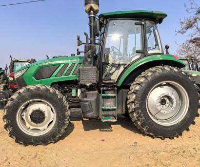 常发农装CFH2004轮式拖拉机