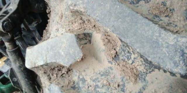 雷沃欧豹M1600拖拉机