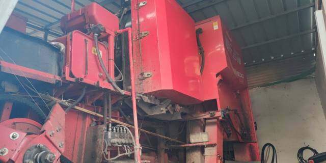 雷沃谷神GM100谷物收割机