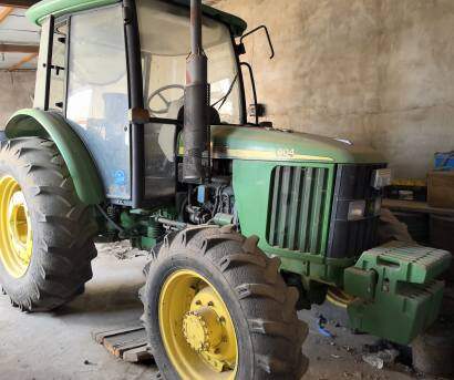 约翰迪尔904拖拉机