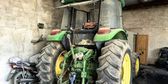 约翰迪尔904拖拉机