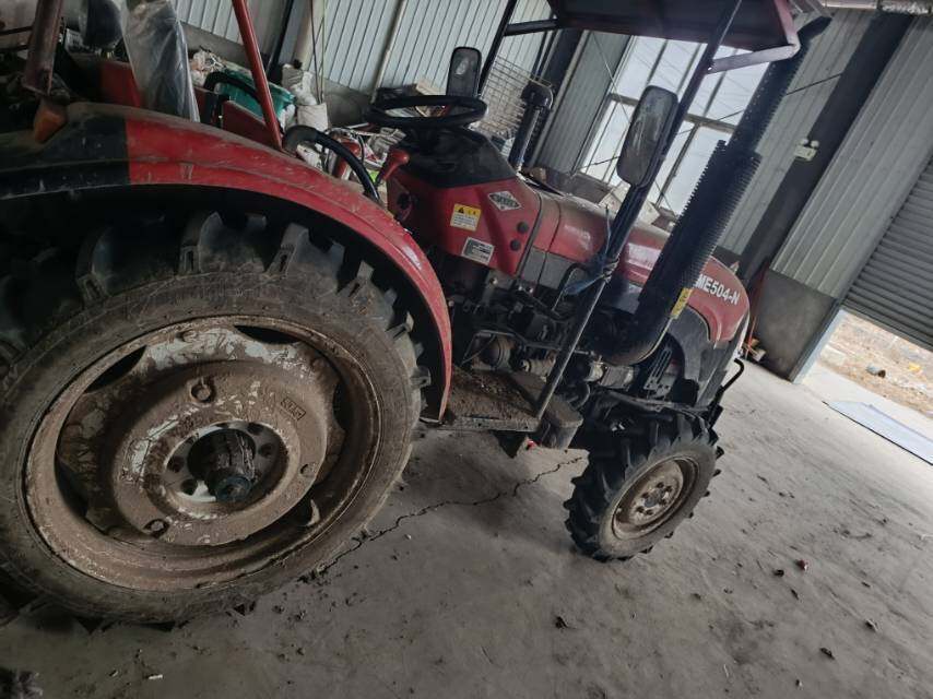 东方红ME504拖拉机