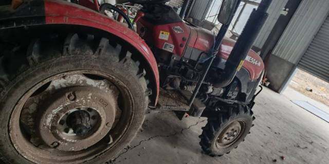 东方红ME504拖拉机