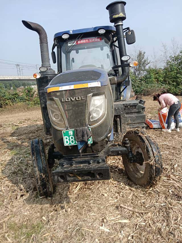 雷沃1600-5XPLS拖拉机