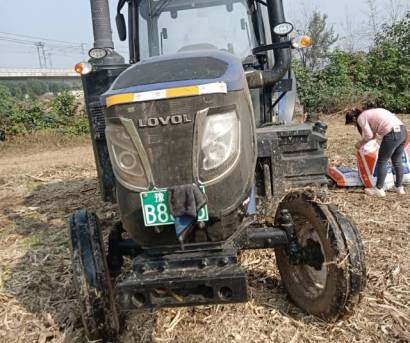 雷沃1600-5XPLS拖拉机