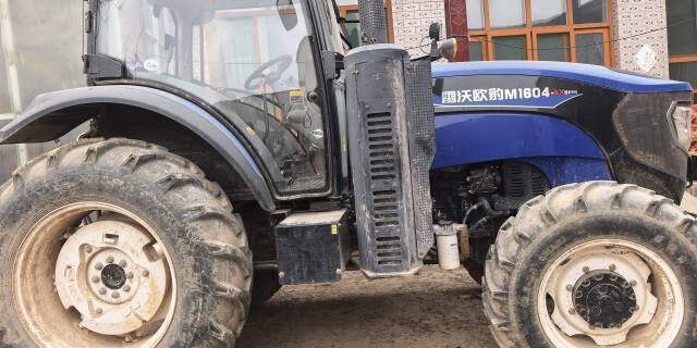 雷沃M1604-5X拖拉机