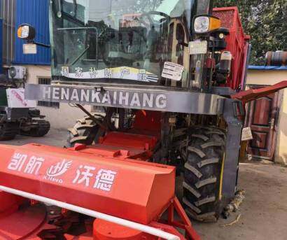 凯航沃德4QZ-12A自走式青贮收获机