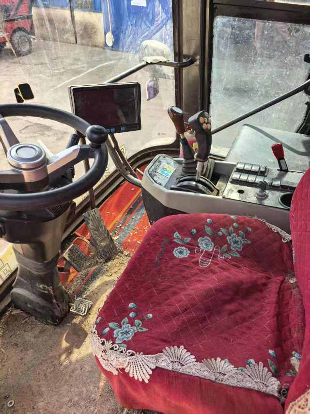 凯航沃德4QZ-12A自走式青贮收获机