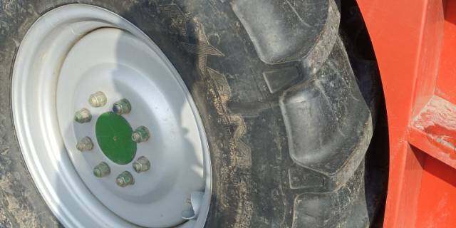 顶呱呱牧童9QZ-2100青贮机