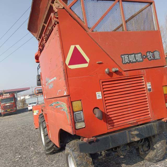 顶呱呱牧童9QZ-2100青贮机