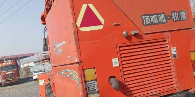 顶呱呱牧童9QZ-2100青贮机