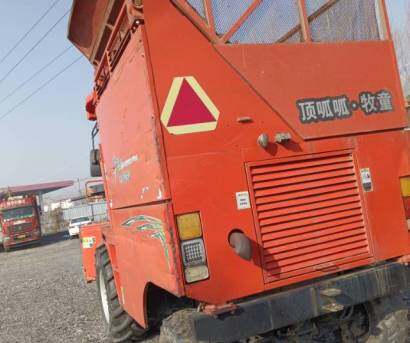 顶呱呱牧童9QZ-2100青贮机