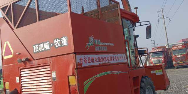 顶呱呱牧童9QZ-2100青贮机