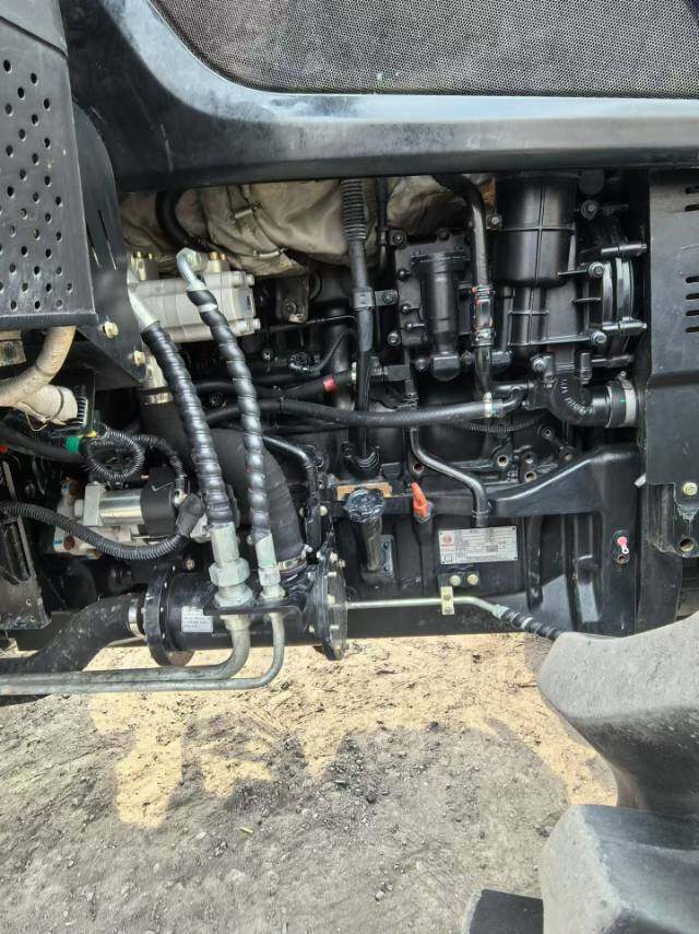 雷沃欧豹M2004-5G拖拉机