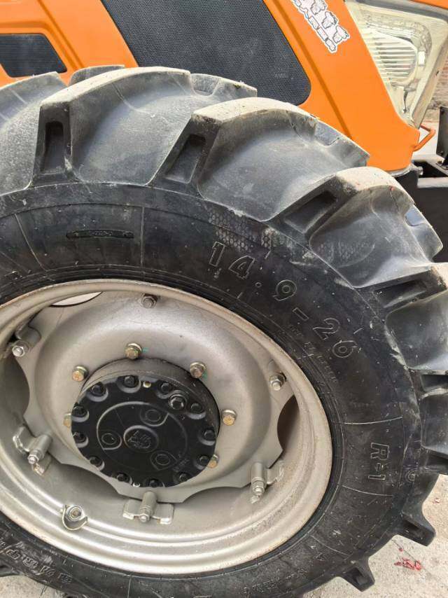 英轩YF1804拖拉机