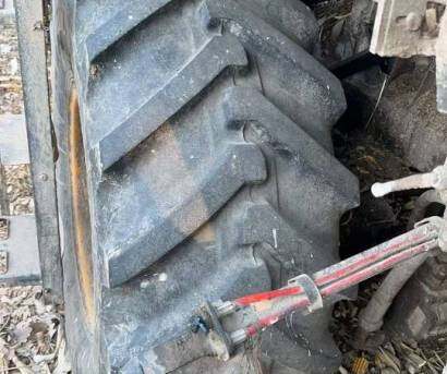 英虎4YZJ-4玉米收获机