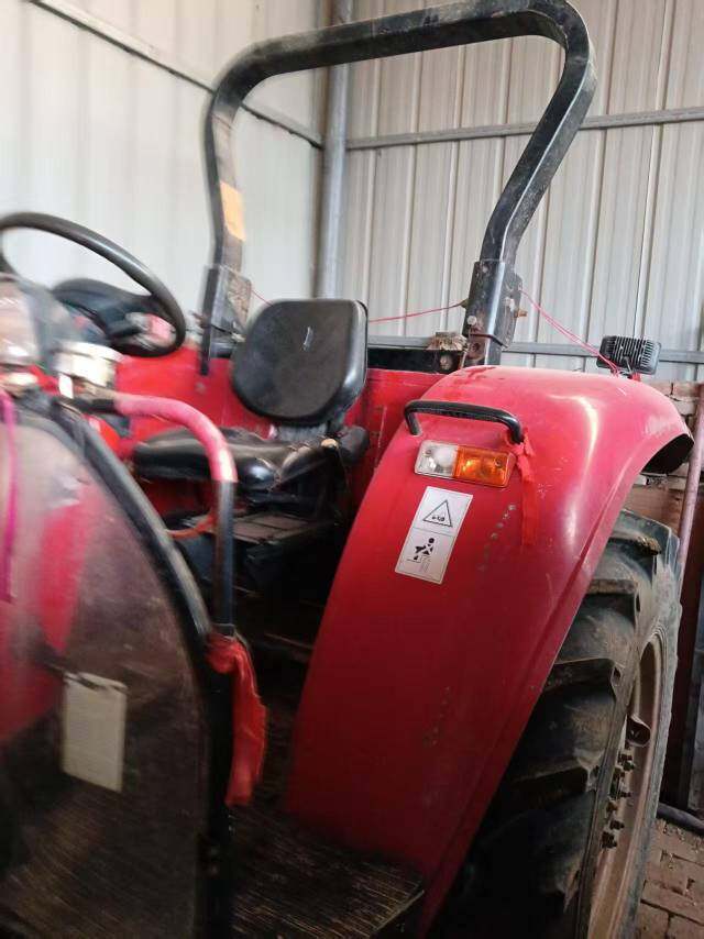 东方红LX950轮式拖拉机