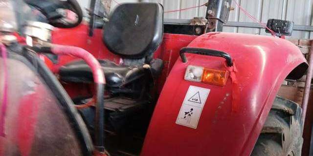 东方红LX950轮式拖拉机