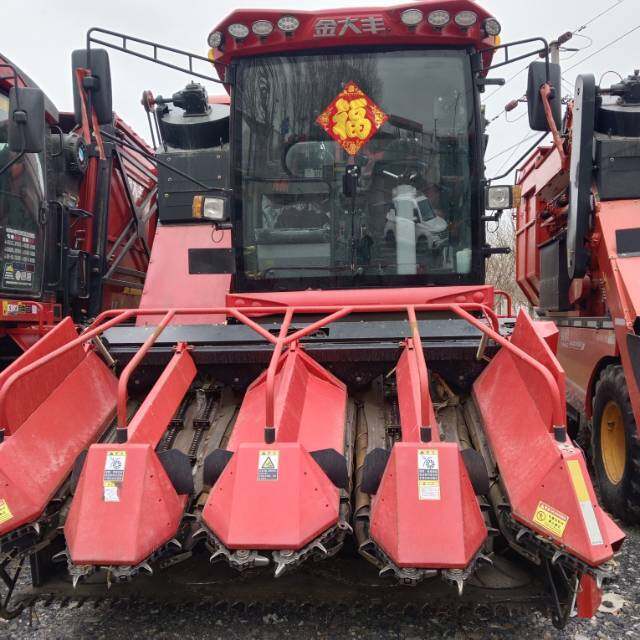 金大丰4YZPSJ-4C自走式玉米茎穗兼收收割机