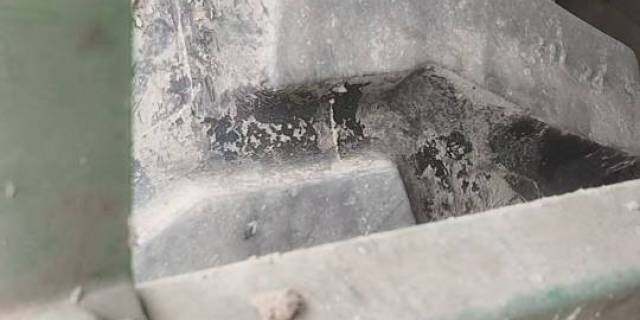 迪马猛狼4YZJ-5自走式玉米茎穗兼收收割机