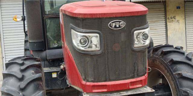 东方红LN2004拖拉机