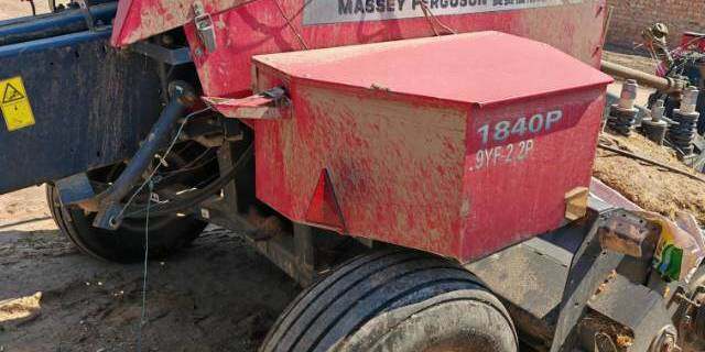 爱科麦赛福格森MF 1840P小方捆打捆机