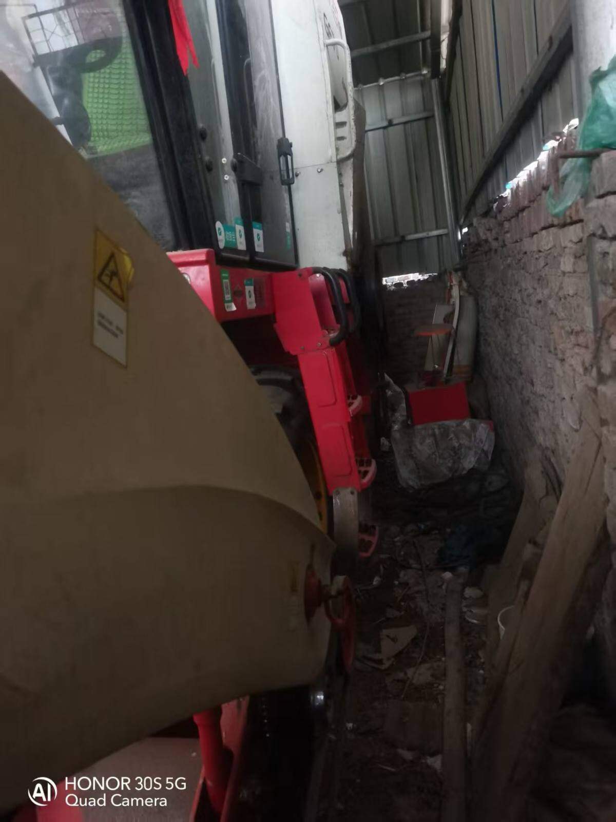 雷沃GE70小麦收割机