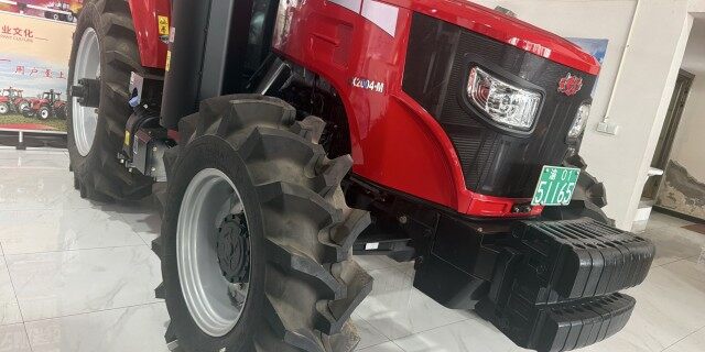 东方红LX2004-M拖拉机