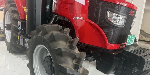 东方红LX2004-M拖拉机