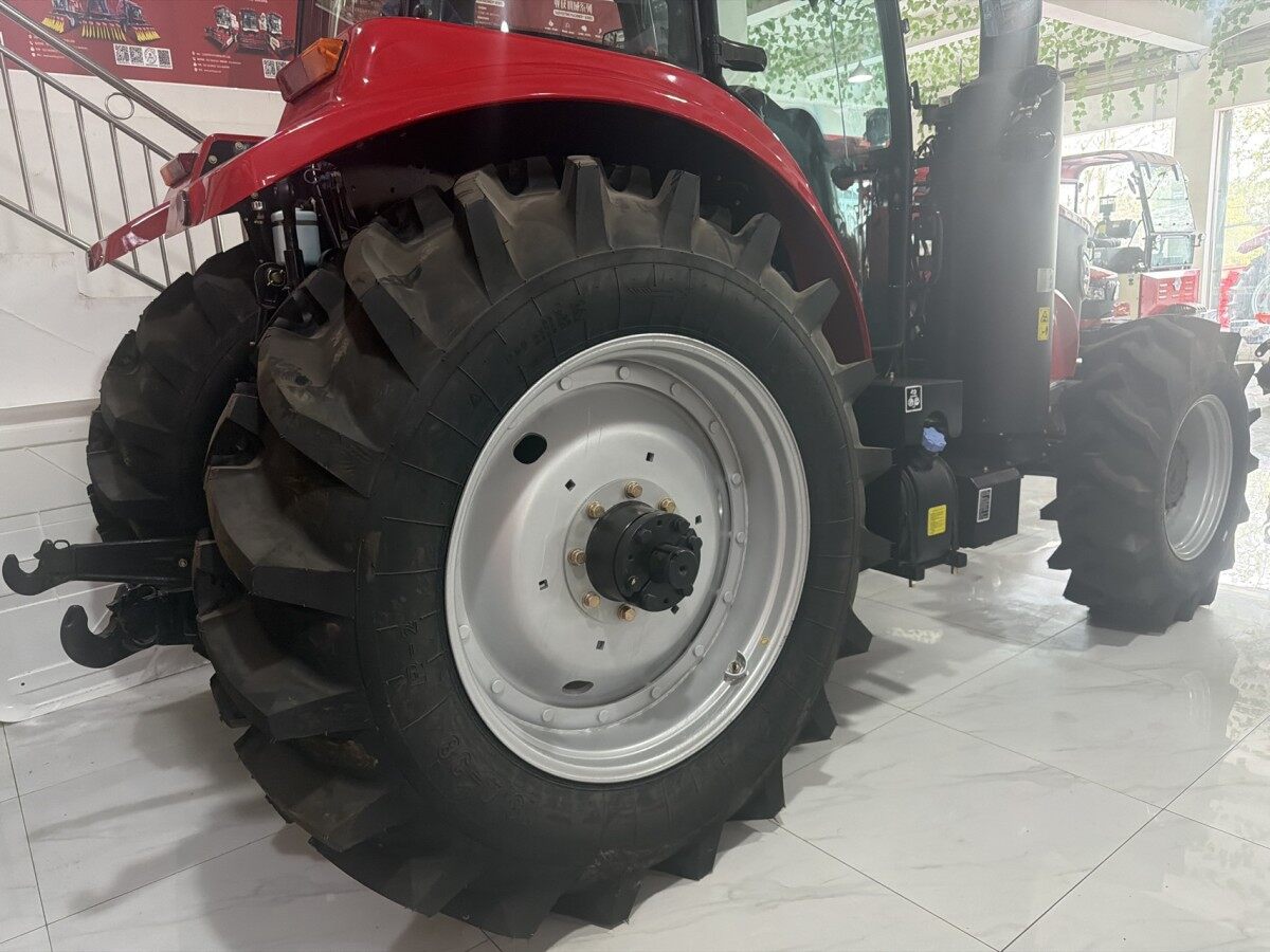 东方红LX2004-M拖拉机