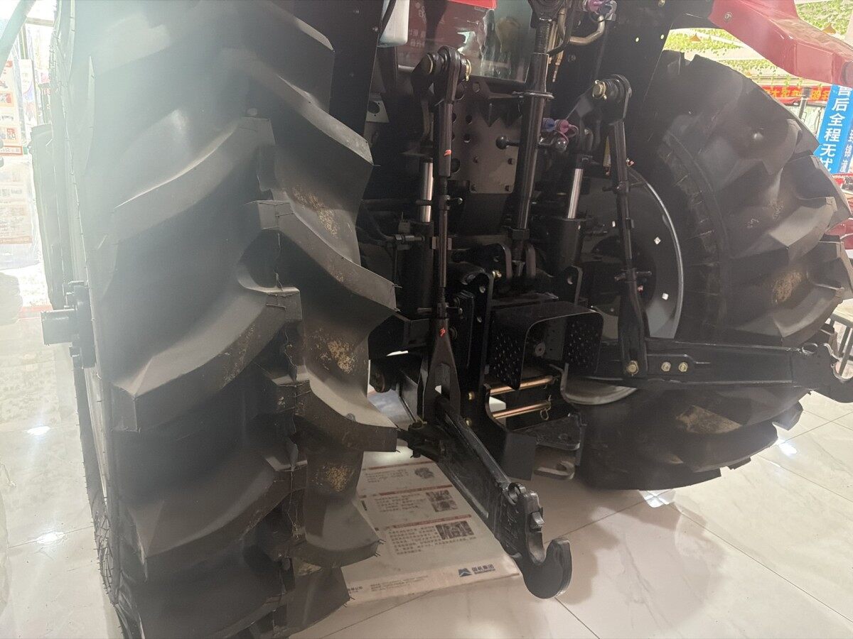 东方红LX2004-M拖拉机