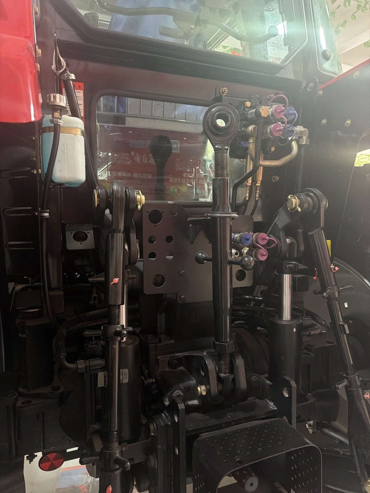 东方红LX2004-M拖拉机