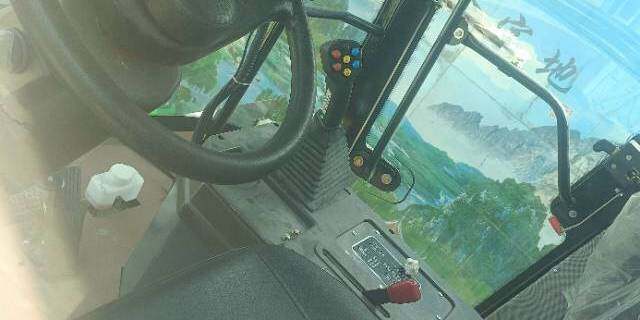 万年历四行玉米收获机