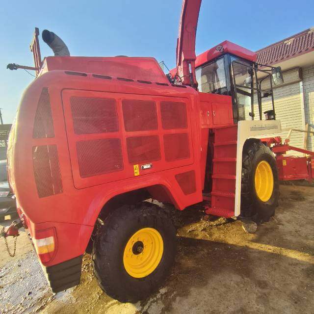 中机美诺9335（G4）自走式青饲料收获机