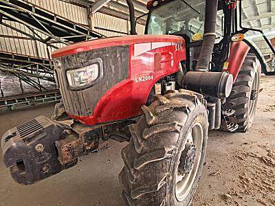 东方红LN2004拖拉机