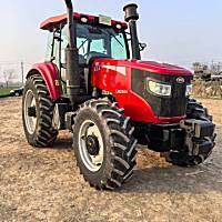 东方红LN2004轮式拖拉机