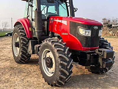 东方红LN2004轮式拖拉机