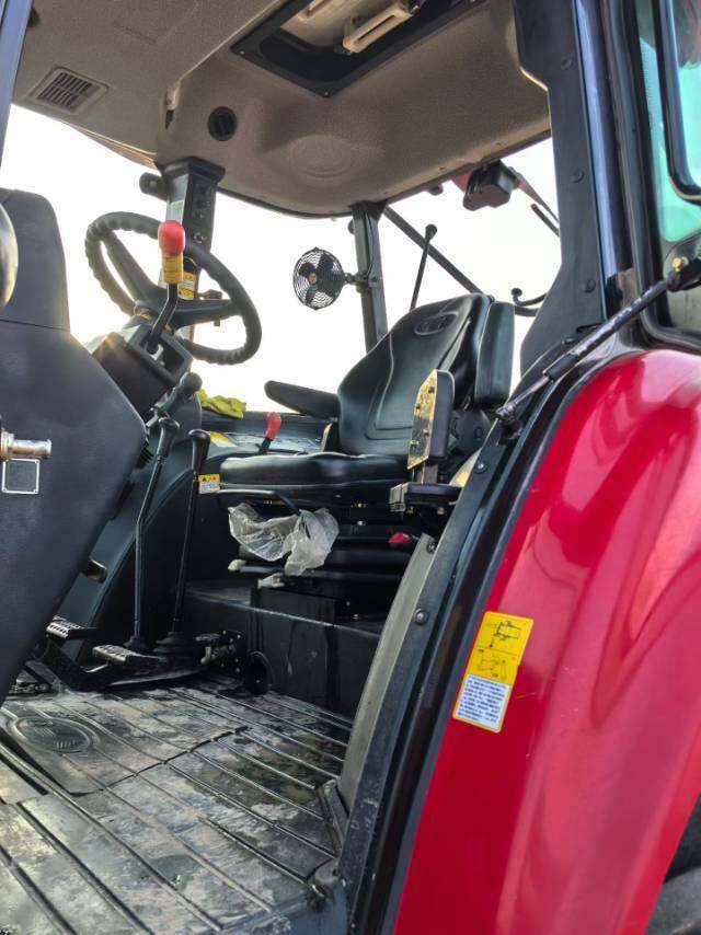 东方红LN2004轮式拖拉机