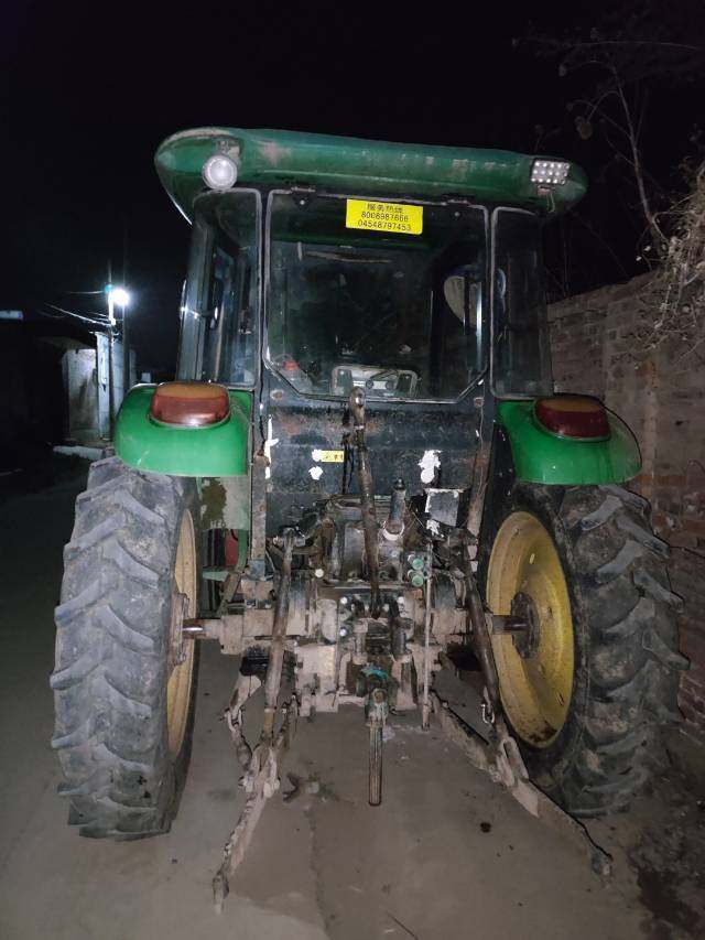 约翰迪尔7501拖拉机