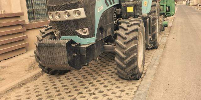 凯尔KZC2204拖拉机