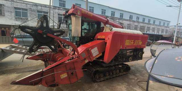 雷沃谷神领航RG3085Pro(4LZ-8G7A)履带收割机